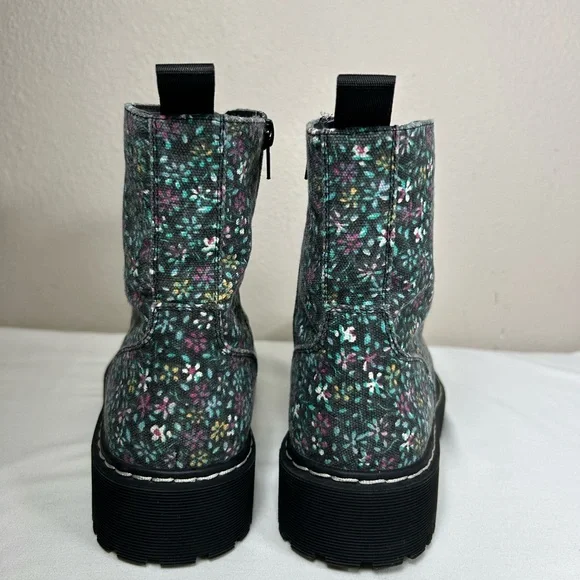 Sincerely Jules Harley Chunky Floral Lace-Up Canvas Combat Chic Boot 7.5 - Picture 7 of 16